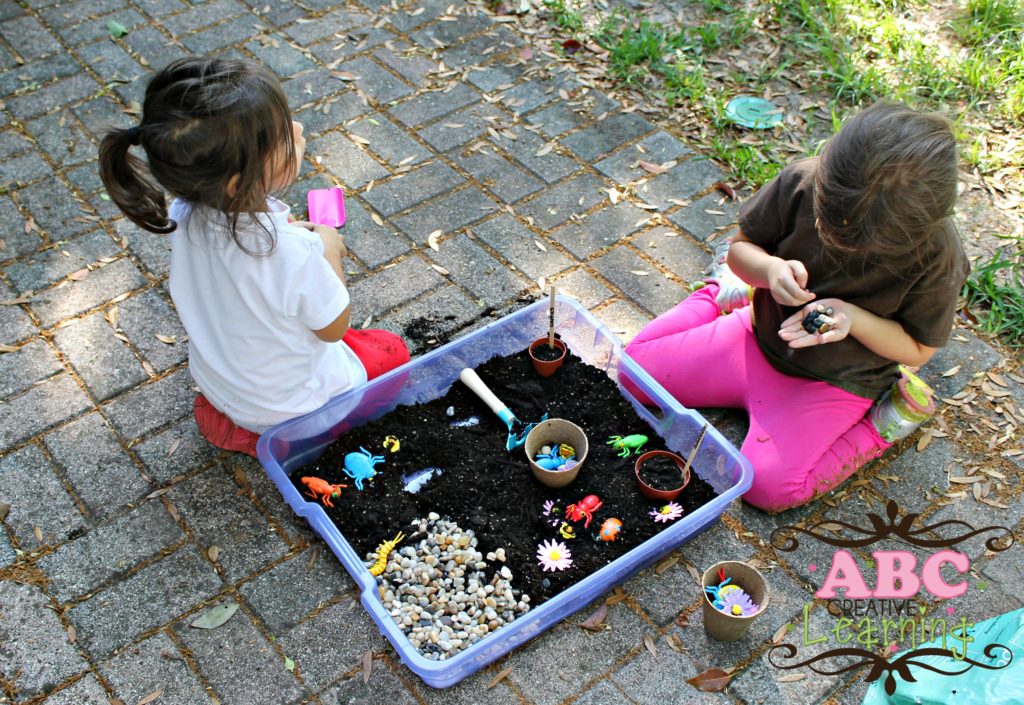 Counting Rocks Sensory Bin