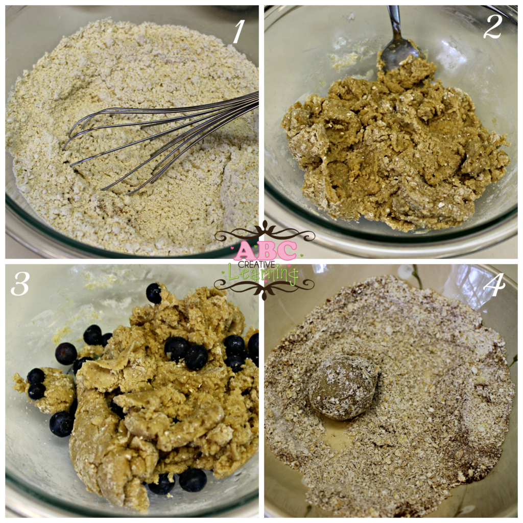 Baking Steps for Blueberry Streusel