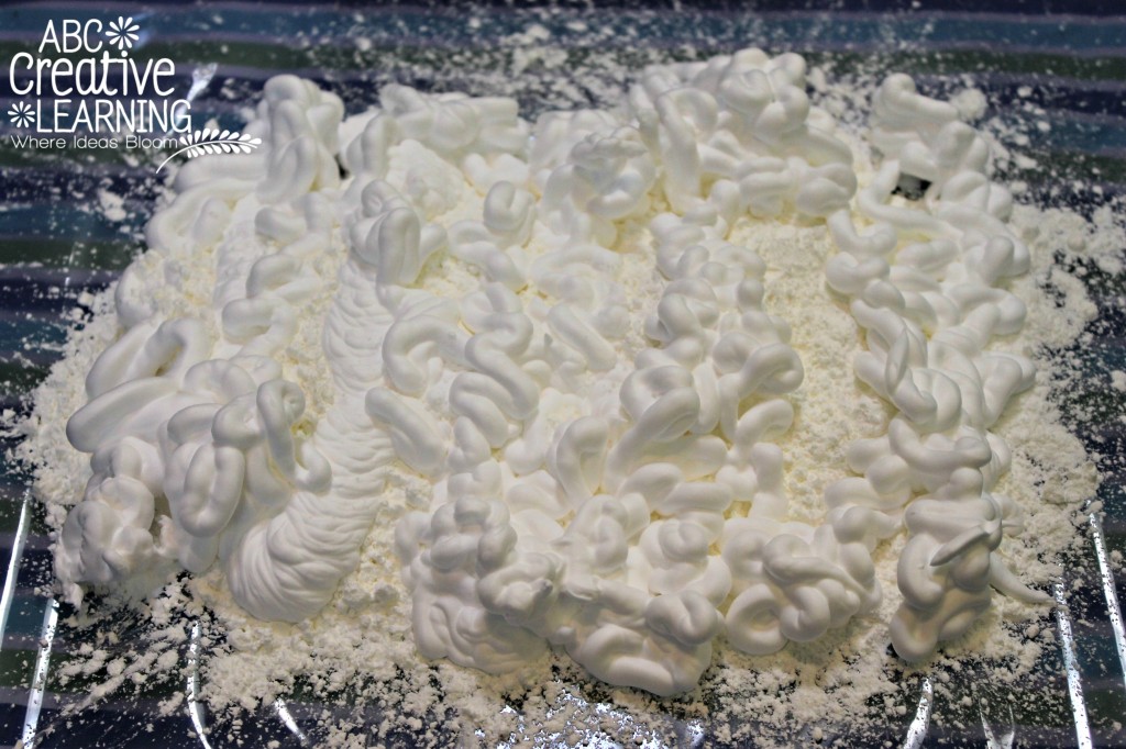 shaving cream and corn starch cloud dough recipe