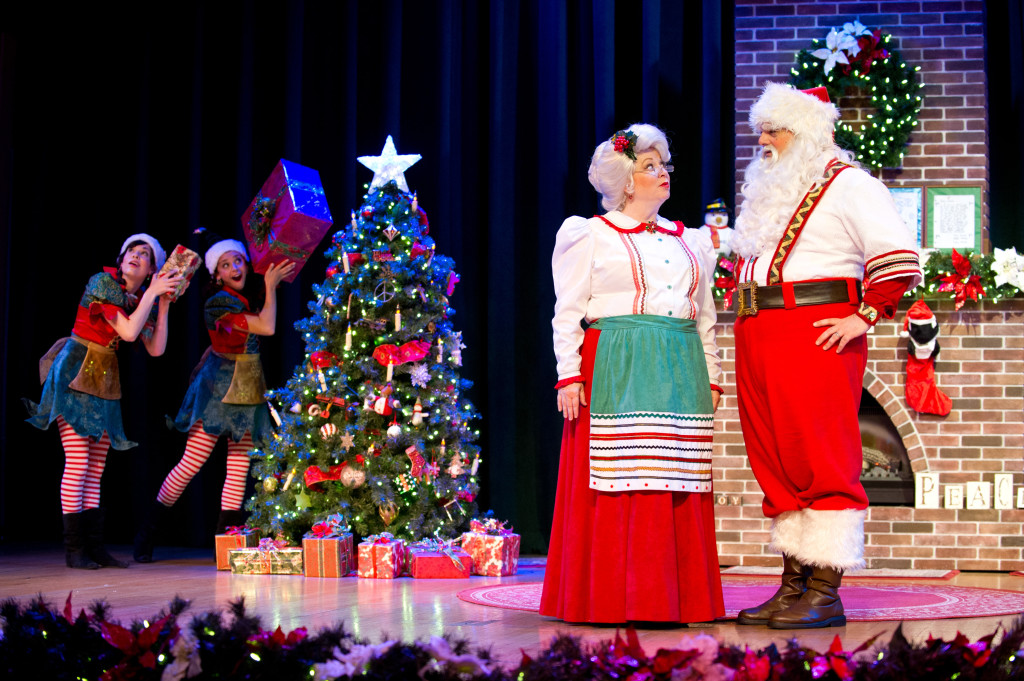 SeaWorld's Christmas Celebration Santa’s Fireside Feast