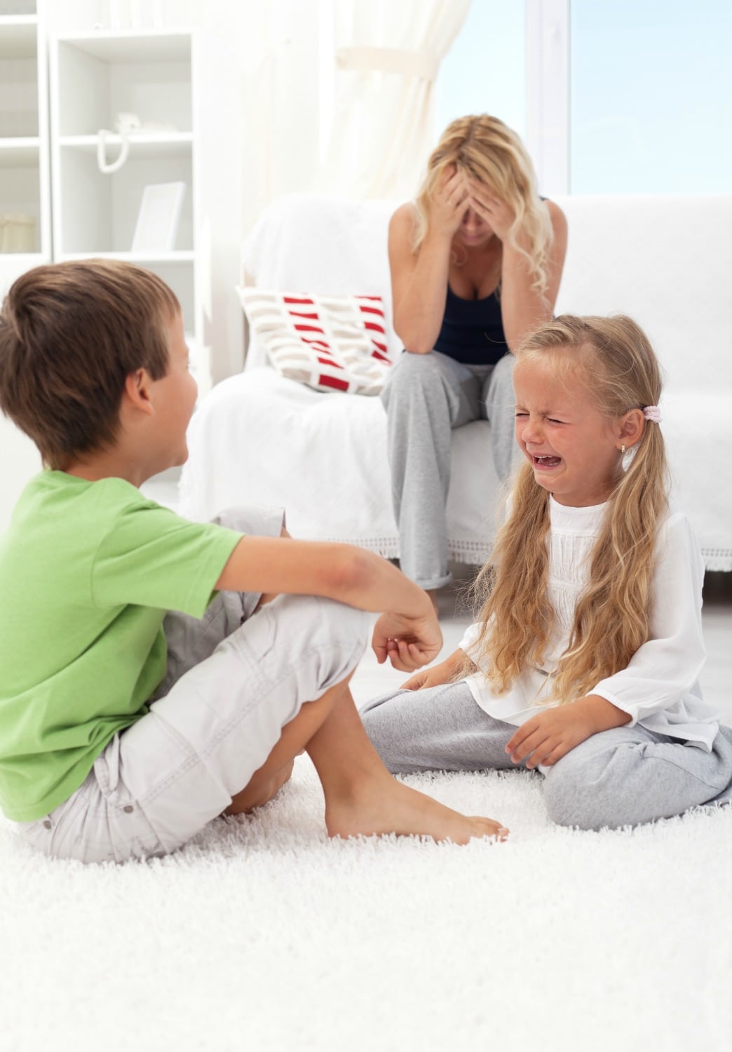 10 Tips To Help End Sibling Fighting Simply Today Life