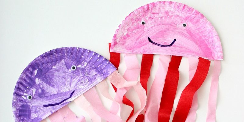 Easy Paper Plate JellyFish Kids Craft | Perfect for Spring and Summer