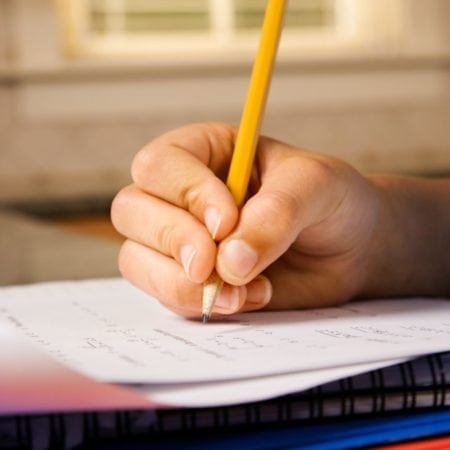 Tips for Parents On How to Help With Homework - simplytodaylife.com