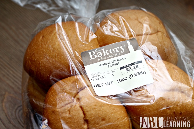 Easy Crockpot Chicken Sandwich bread