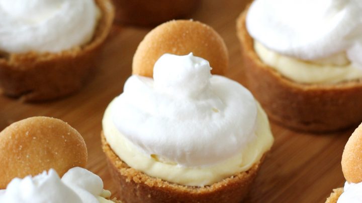 Muffin Tin Banana Cream Pies