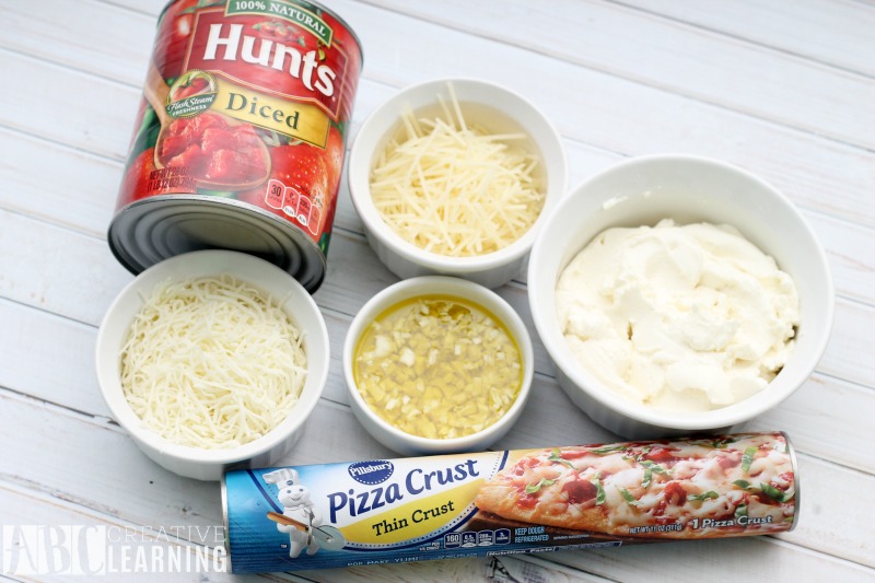 Garlic White Pizza Recipe with Diced Tomatoes + Paypal Giveaway Ingredients