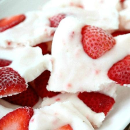 Strawberry Yogurt Bark Recipe sl