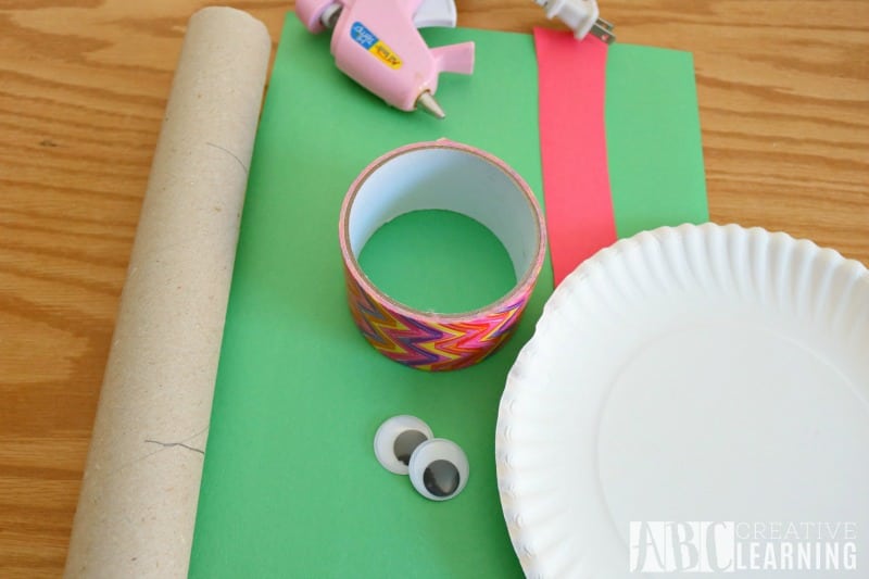 Paper Plate Frog Coin Bank materials