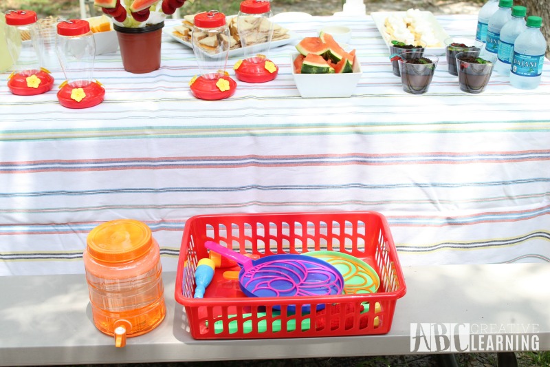 Backyard Gardeningn Party Bubble Station