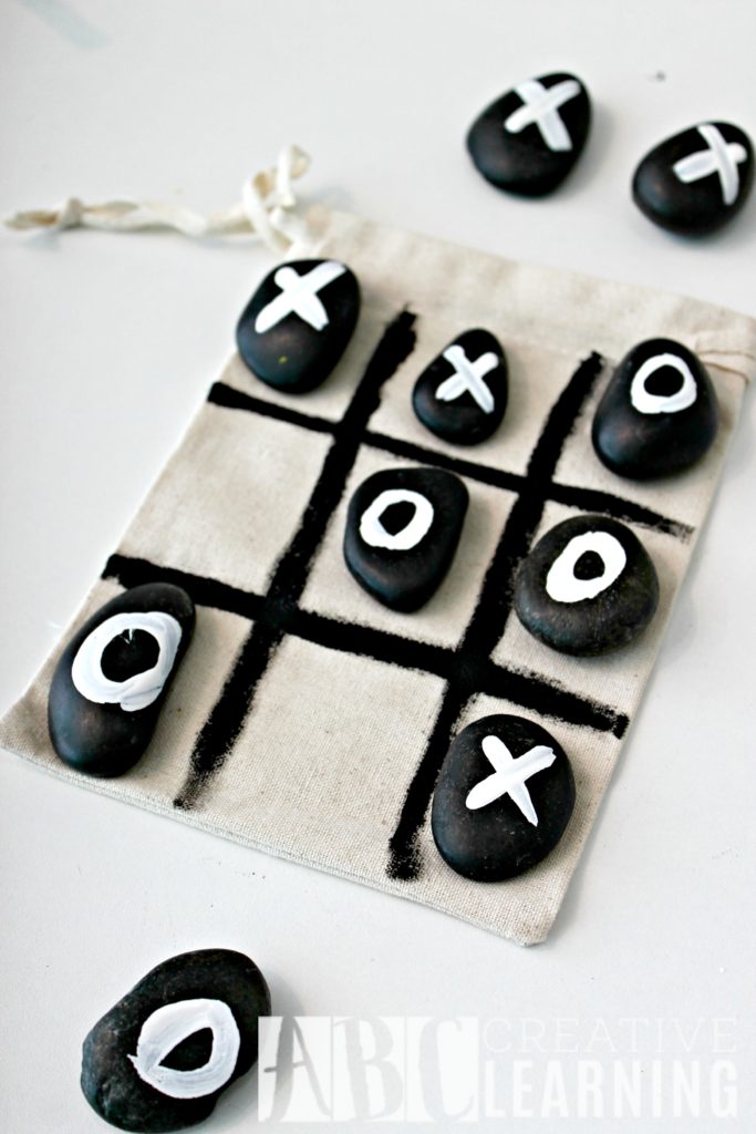 Backyard Gardeningn Party Tic Tac Toe Game