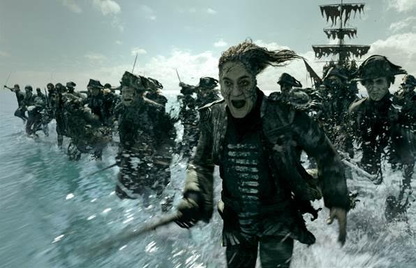 Pirates of the Caribbean: Dead Men Tell No Tales Review | The Return of Jack Sparrow #PiratesLife