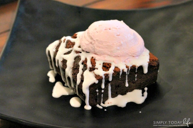 A Rock 'N Roll Experience with a Twist at Ace Cafe Orlando - Chocolate Brownie Cake