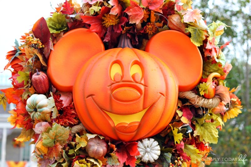 Allergy Friendly Guide To Mickey's Not So Scary Halloween Party Decorations