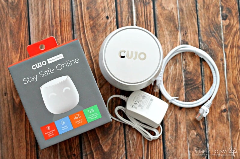 Parents Guide To Keeping Your Family Safe From Technology with CUJO Smart Firewall