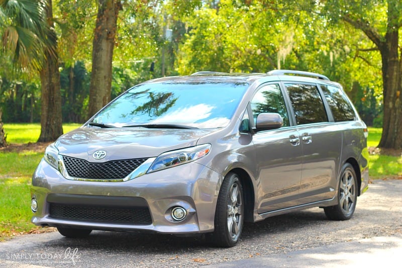 Reasons The Toyota Sienna SE Is The Perfect Family Car