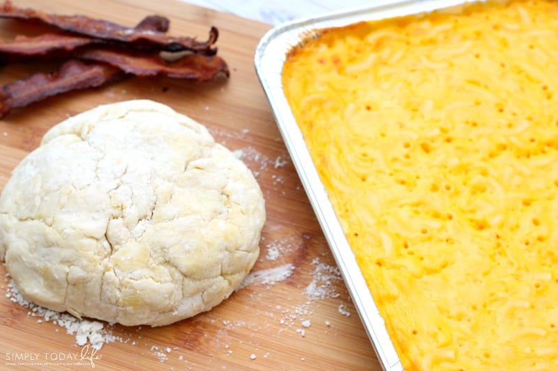 Semi-Homemade Bacon Mac and Cheese Empanadas Recipe with Stouffer's