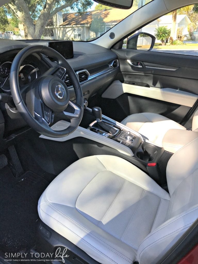 3 Reasons The Mazda CX-5 Is The Perfect Couples Road Trip Vehicle - Comfort Seats