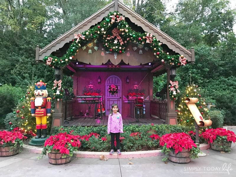 A Family Guide To Epcot International Festival of the Holidays - simplytodaylife.com