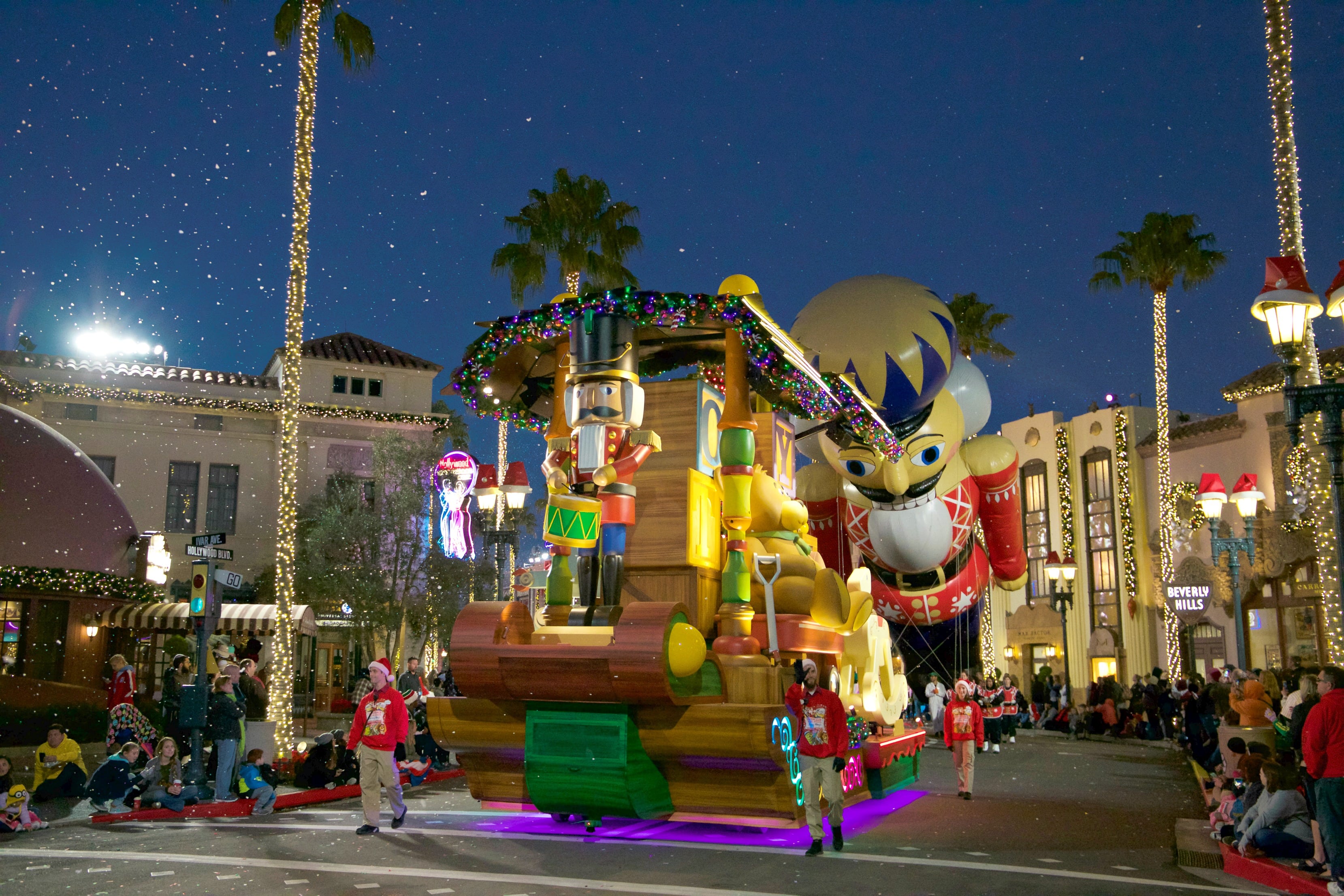 Family Guide To Celebrating the Holidays at Universal Orlando Resort - Toy Soldiers