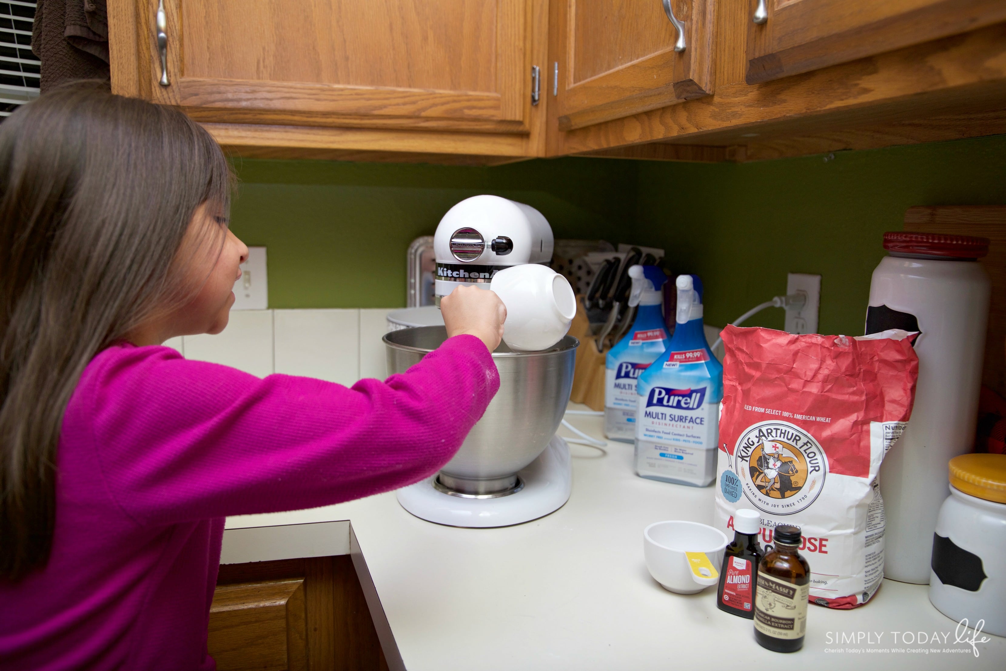 Mantecaditos Puerto Rican Cookie Recipe Perfect for Santa - Baking Cookies