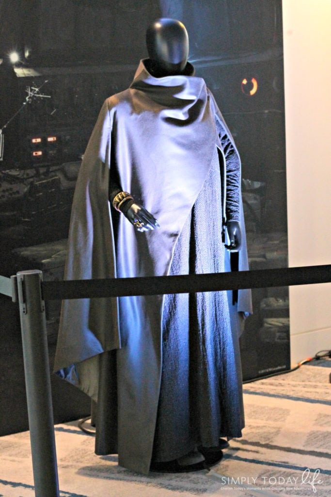 My Experience During The Star Wars: The Last Jedi Press Event General Leia Organa Costume