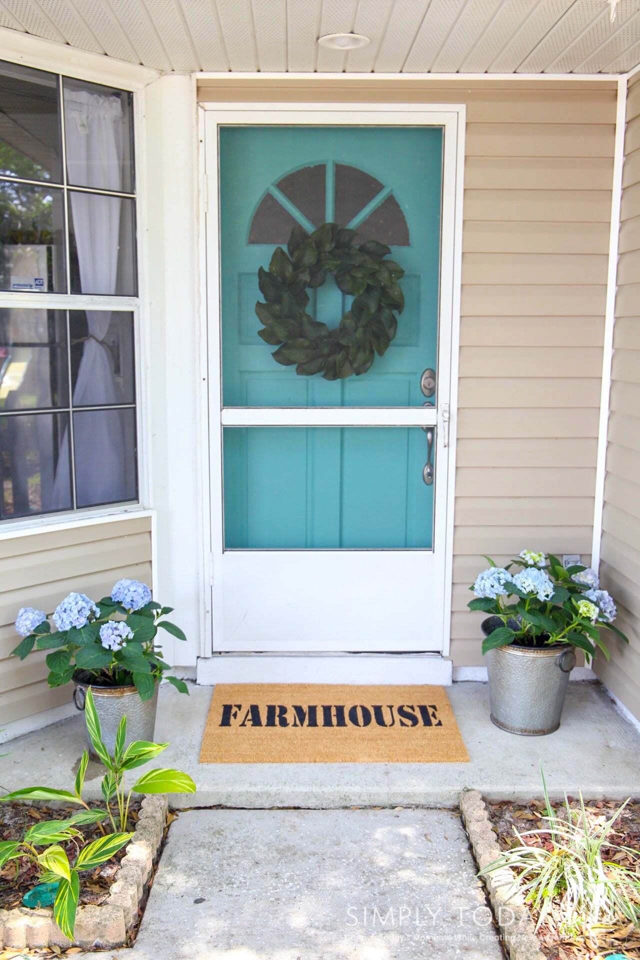 Farmhouse front doormat for summer