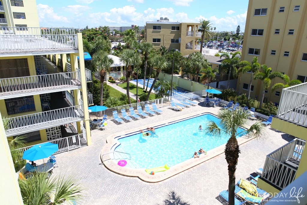 5 Reasons To Stay At Alden Suites Beachfront Resort In St Pete Beach