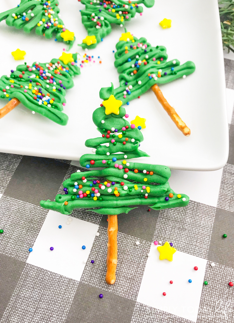 Chocolate Christmas Tree with Pretzel