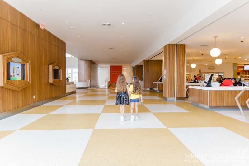 Cabana Bay Hotel Lobby Area