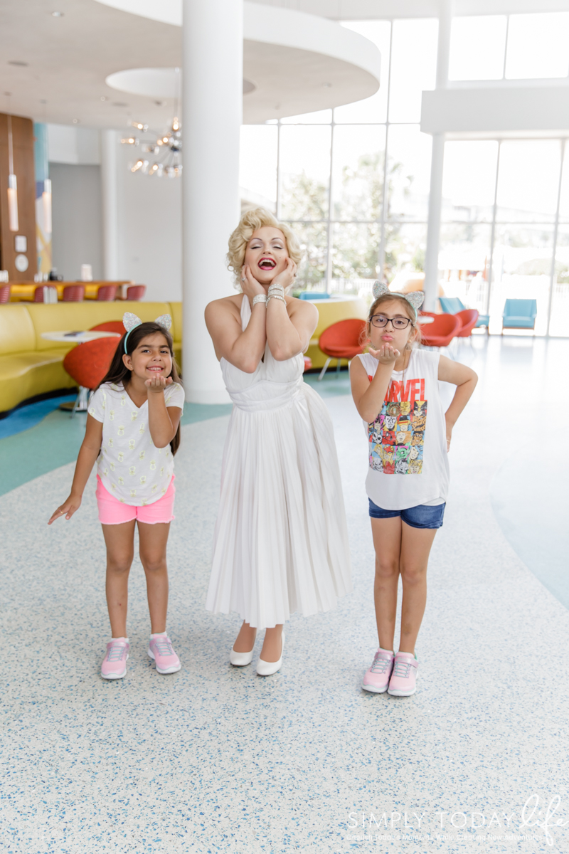 Character Experience at Cabana Bay Hotel