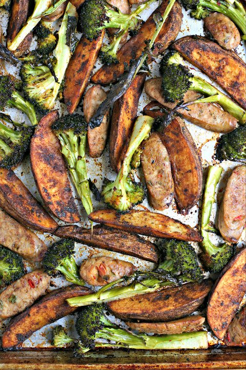 Italian Sausage Broccoli and Paprika Potato Sheet Pan Dinner