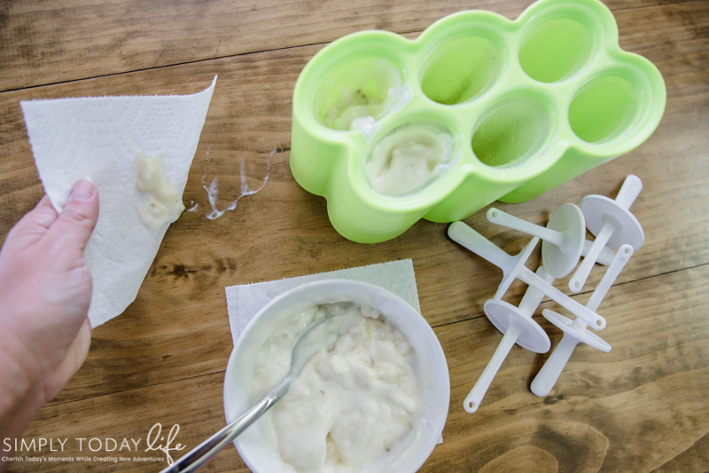 How To Make Banana Yogurt Breakfast Pops