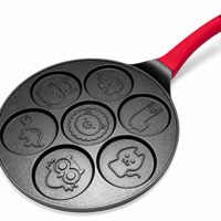 Pancake Maker - Non-stick Pancake Pan Griddle 10 Inch Grill Pan Mini Crepe Maker 7-Mold Pancakes with Silicon Handle, Black Animal