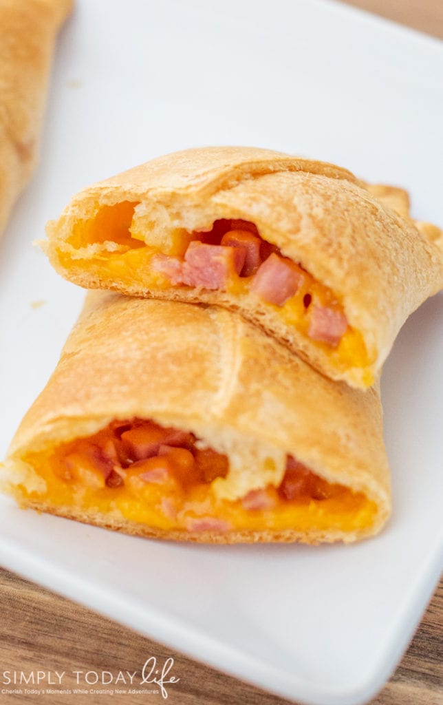 Easy Dinner Ham and Cheese Pocket Recipe