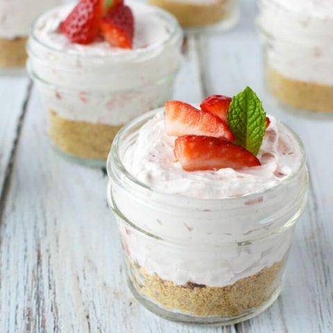 Delicious Mason Jar Dessert Recipes - Simply Today Life